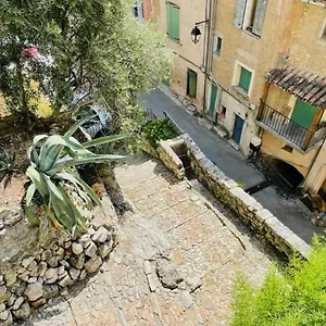 https://marie-a-callas.fr-provencehotel.com
